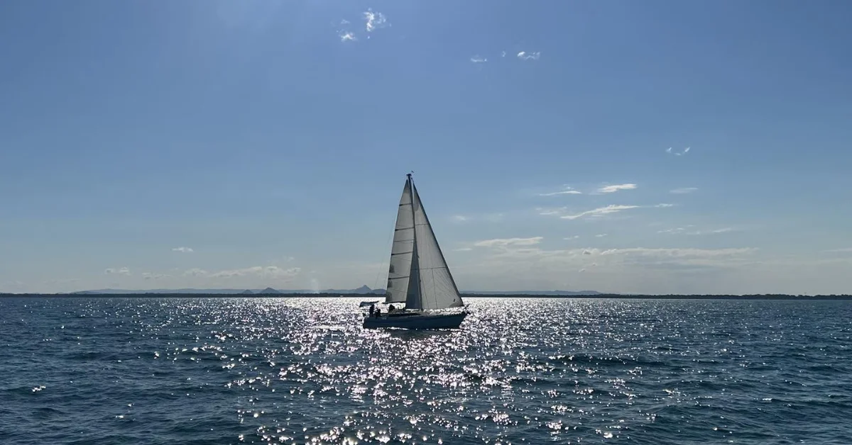 Newport Cruising Yacht Club Hosts Weekly Sailing and Social Events